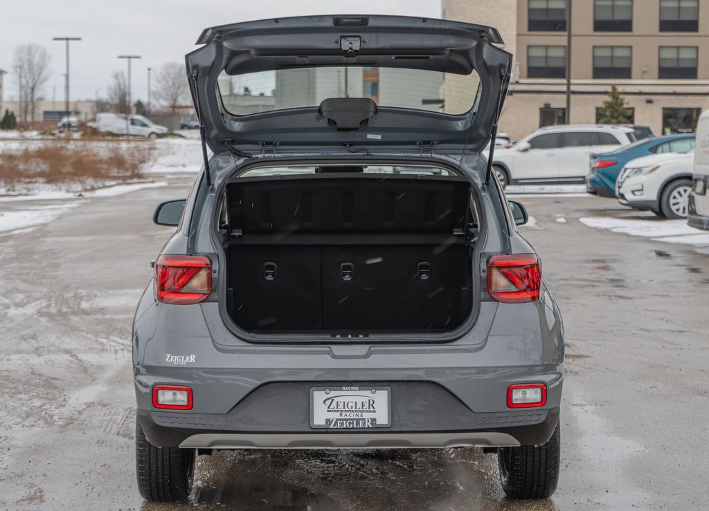 2023 HYUNDAI VENUE - Image 10