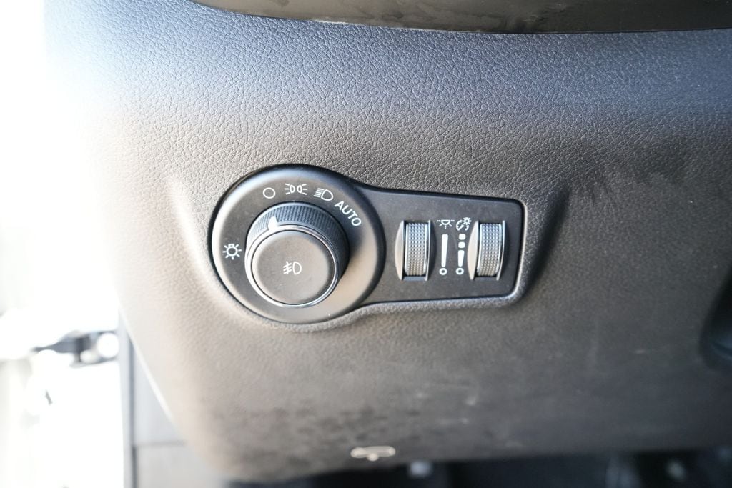 2022 JEEP COMPASS - Image 26