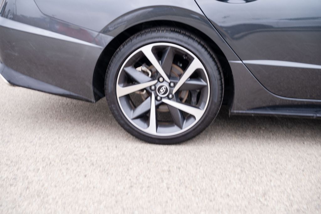 2022 HYUNDAI SONATA - Image 9