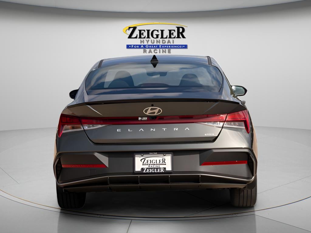 2025 Hyundai Elantra Blue - Photo 8