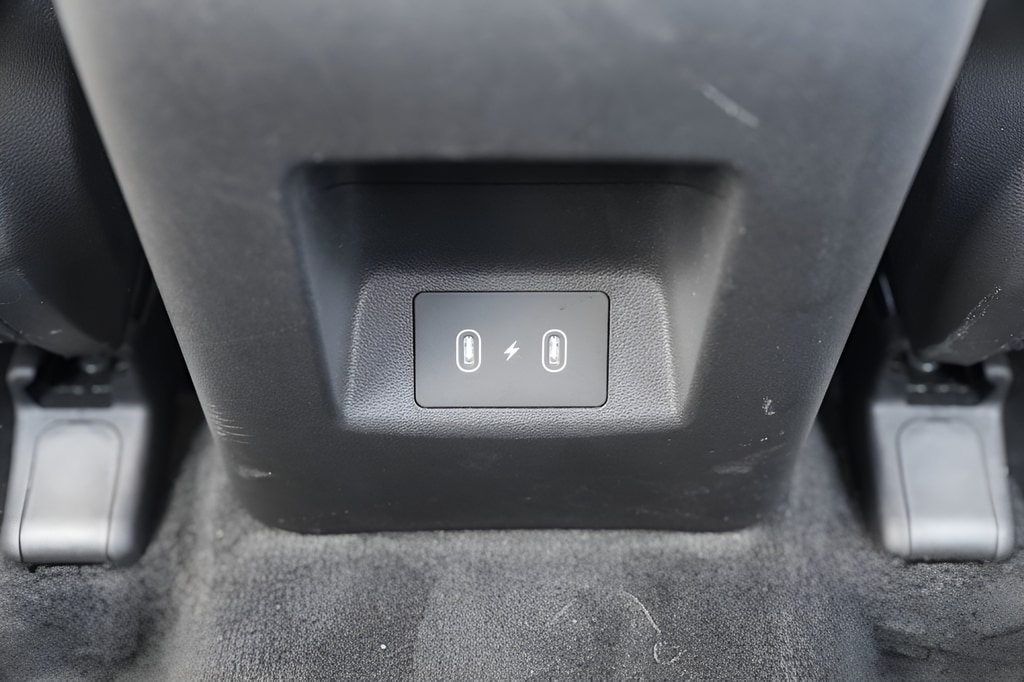 2025 Hyundai Tucson SE - Photo 17