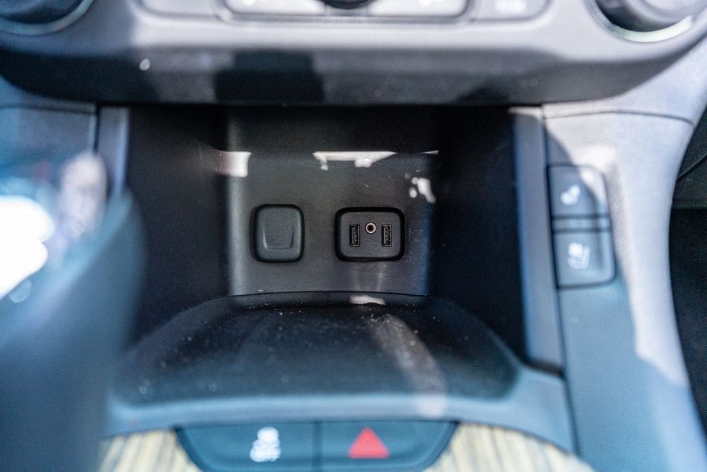 2017 GMC ACADIA - Image 40