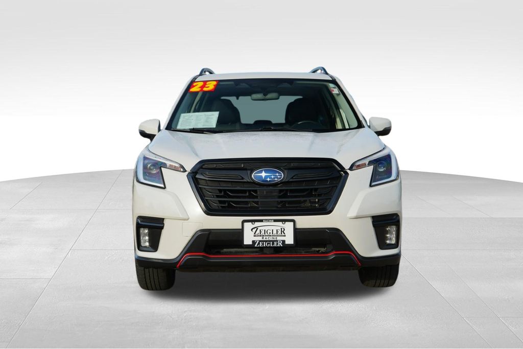 2023 SUBARU FORESTER - Image 2
