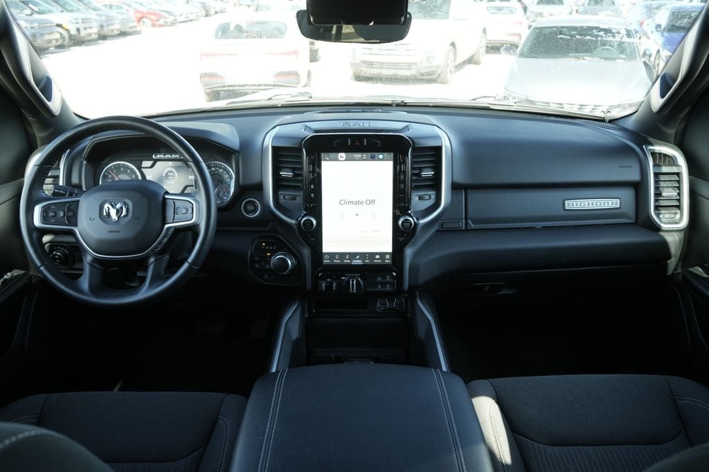 2023 RAM 1500 - Image 18