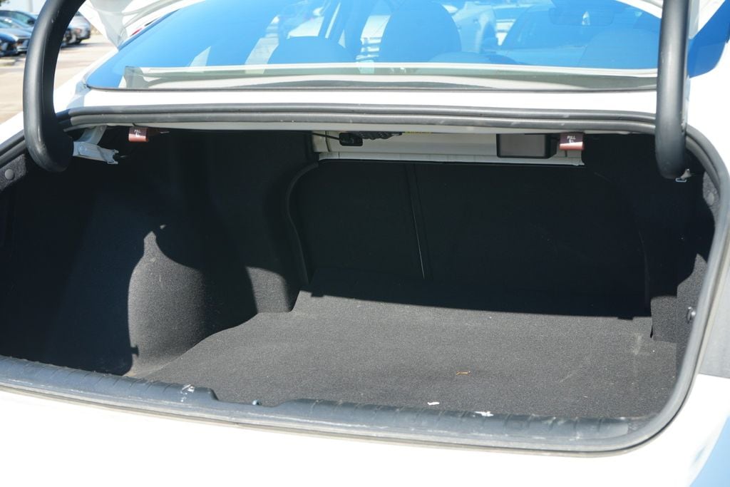 2023 HYUNDAI SONATA - Image 11