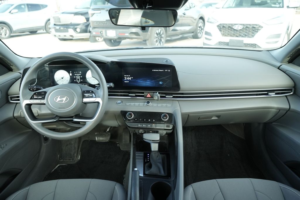2024 HYUNDAI ELANTRA - Image 15