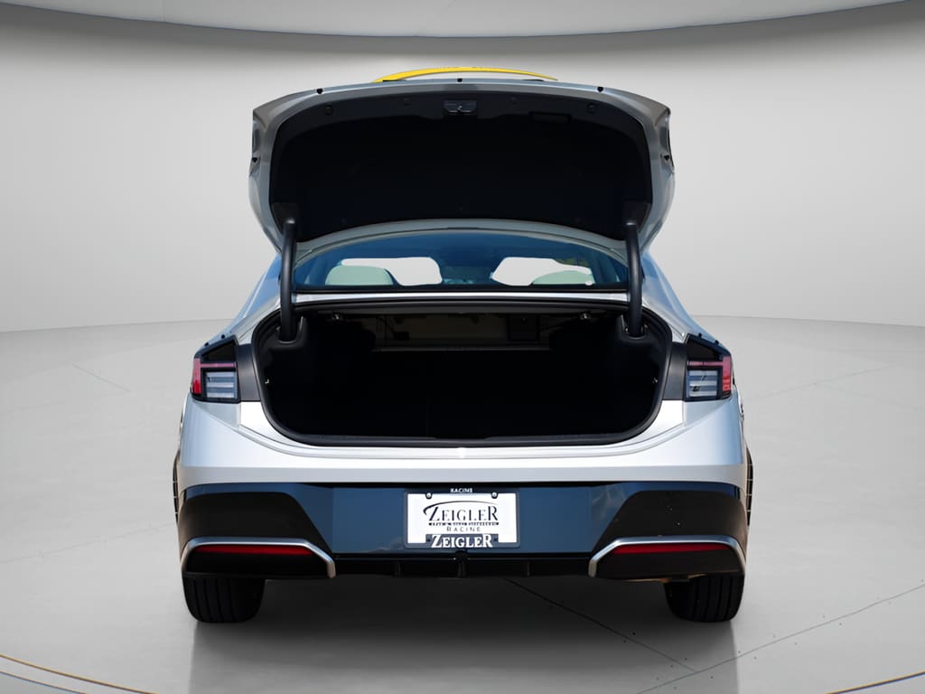 2026 Hyundai Sonata SEL - Photo 10