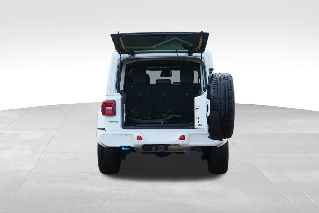 2023 JEEP WRANGLER - Image 10