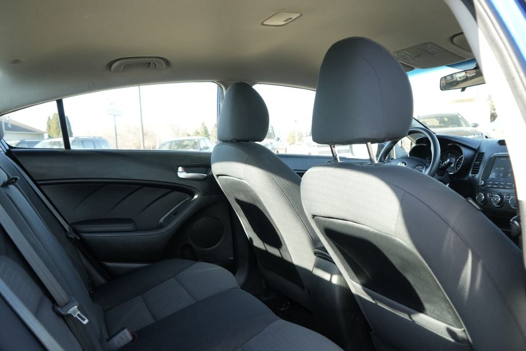 2018 KIA FORTE - Image 14