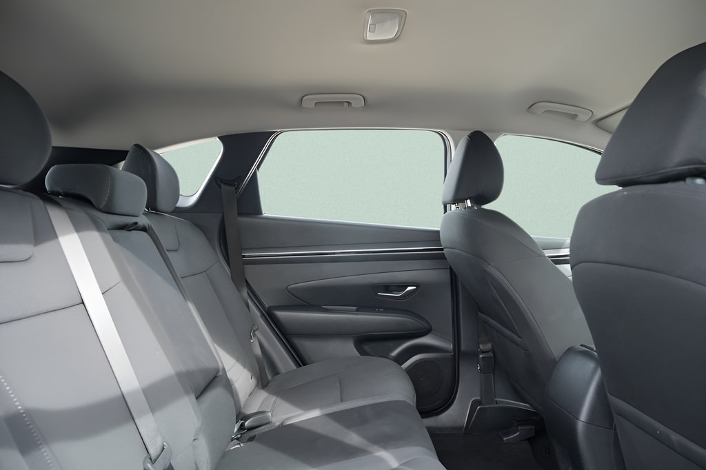 2024 Hyundai Tucson SE - Photo 14