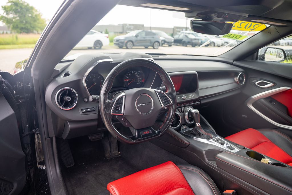 2022 CHEVROLET CAMARO - Image 13