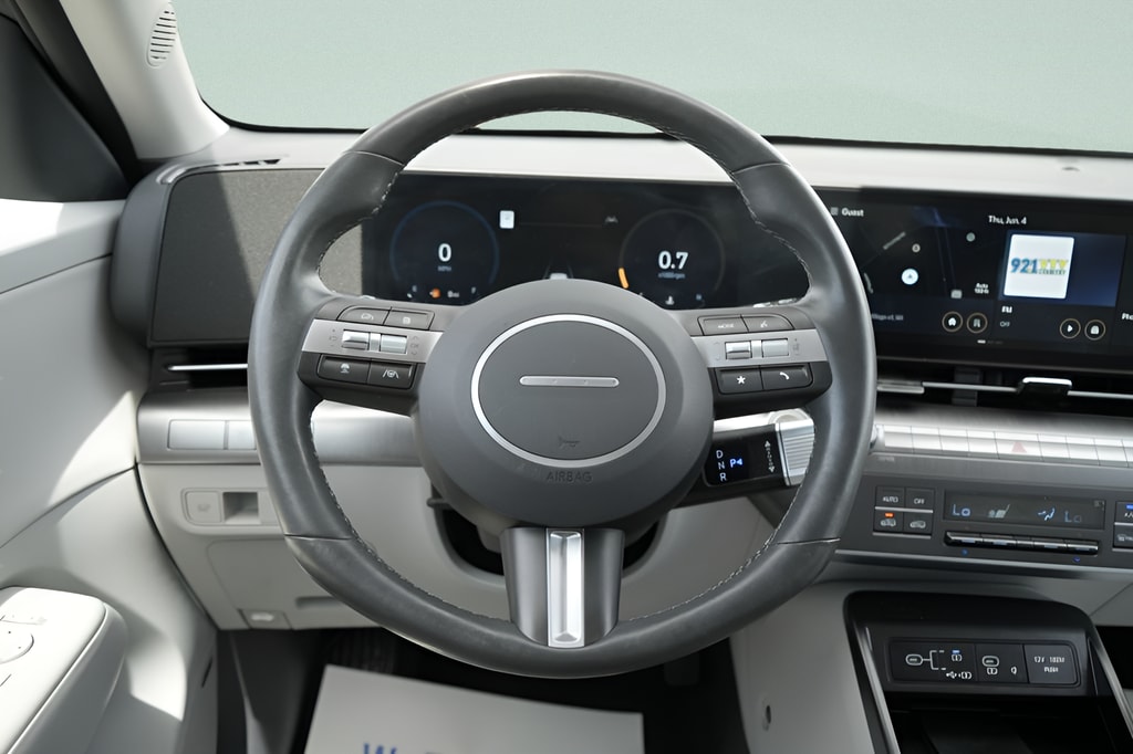 2024 Hyundai Kona Limited - Photo 16