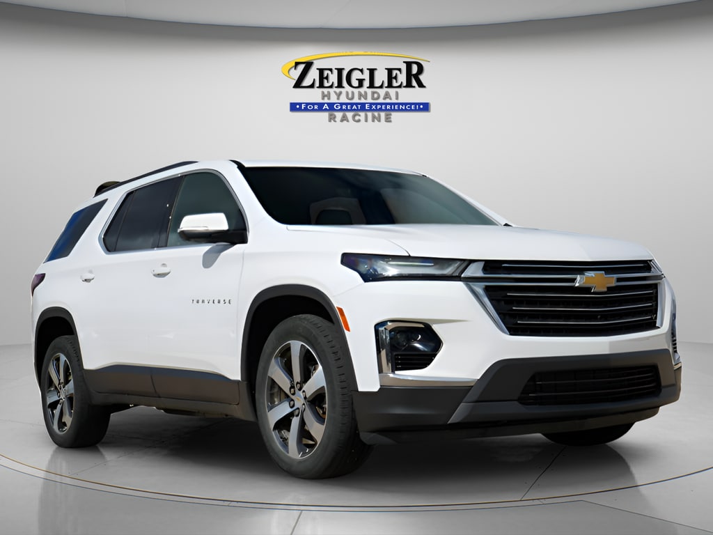 Used 2023 Chevrolet Traverse LT Leather SUV