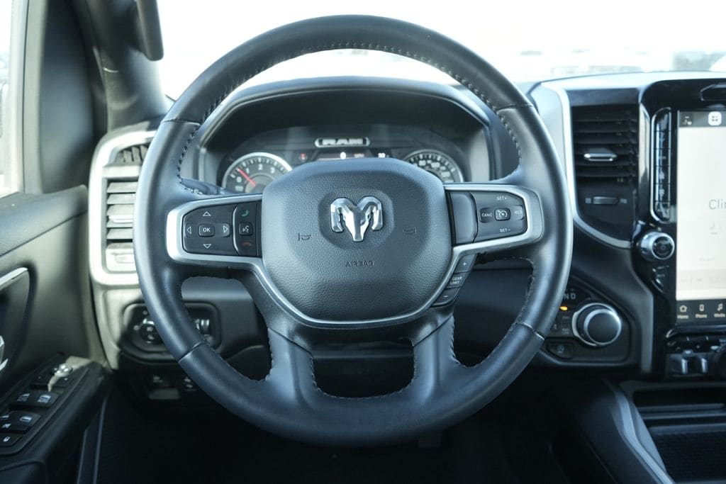 2023 RAM 1500 - Image 17
