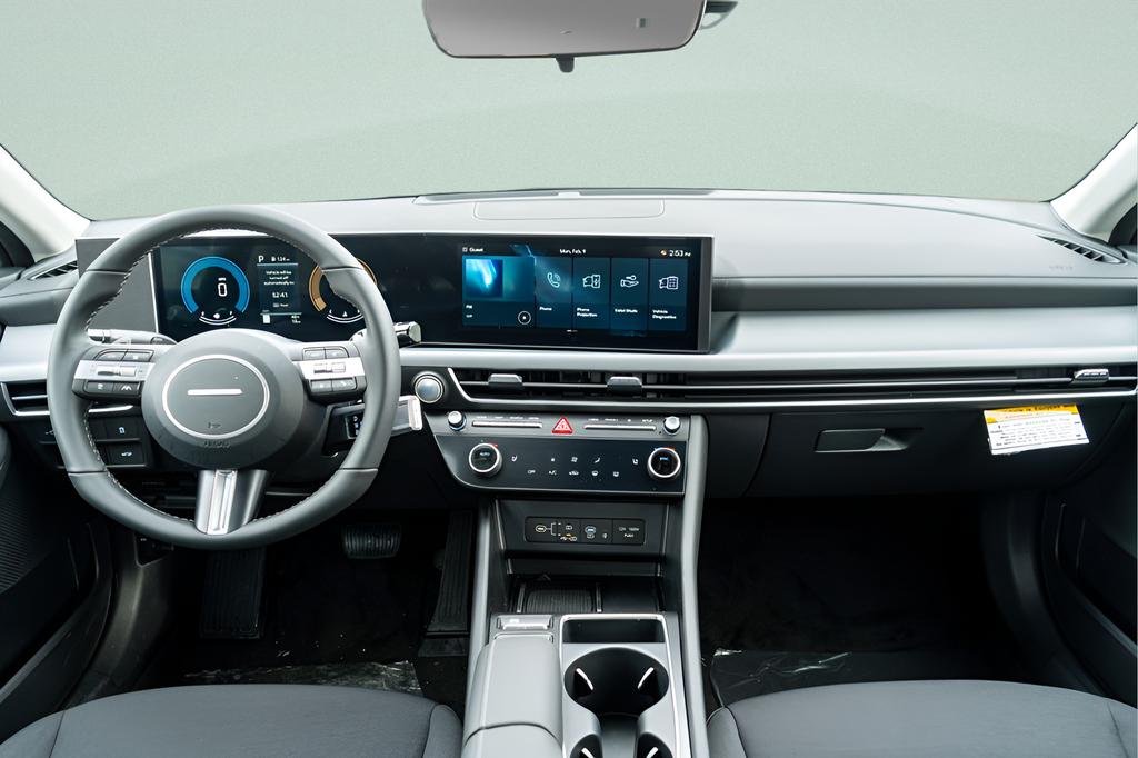 2026 Hyundai Sonata SEL - Photo 14