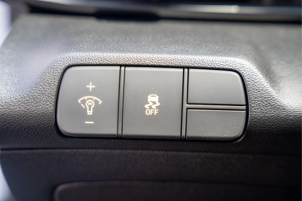 2025 Hyundai Elantra SEL - Photo 21
