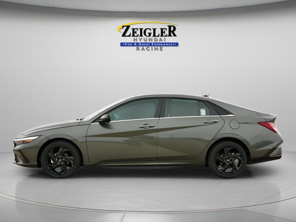 New 2026 Hyundai Elantra SEL Sport Premium Sedan