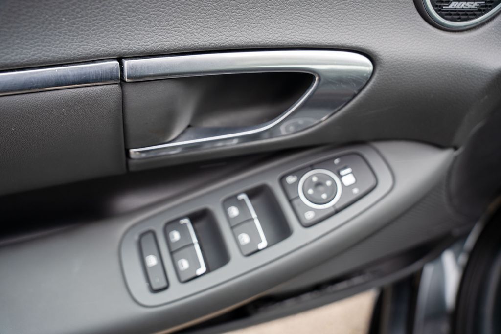2022 HYUNDAI SONATA - Image 16