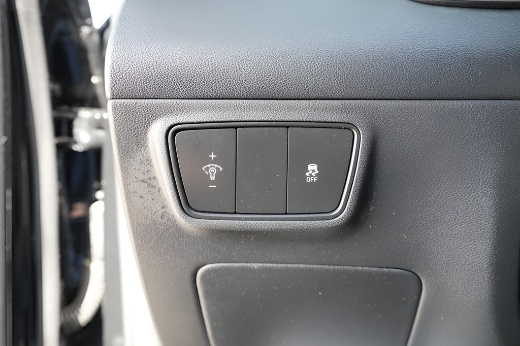 2023 Hyundai Tucson SE - Photo 23