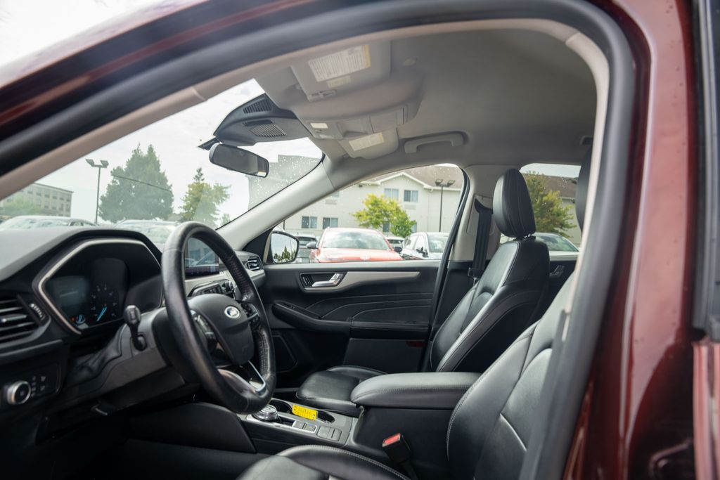 2021 FORD ESCAPE - Image 19