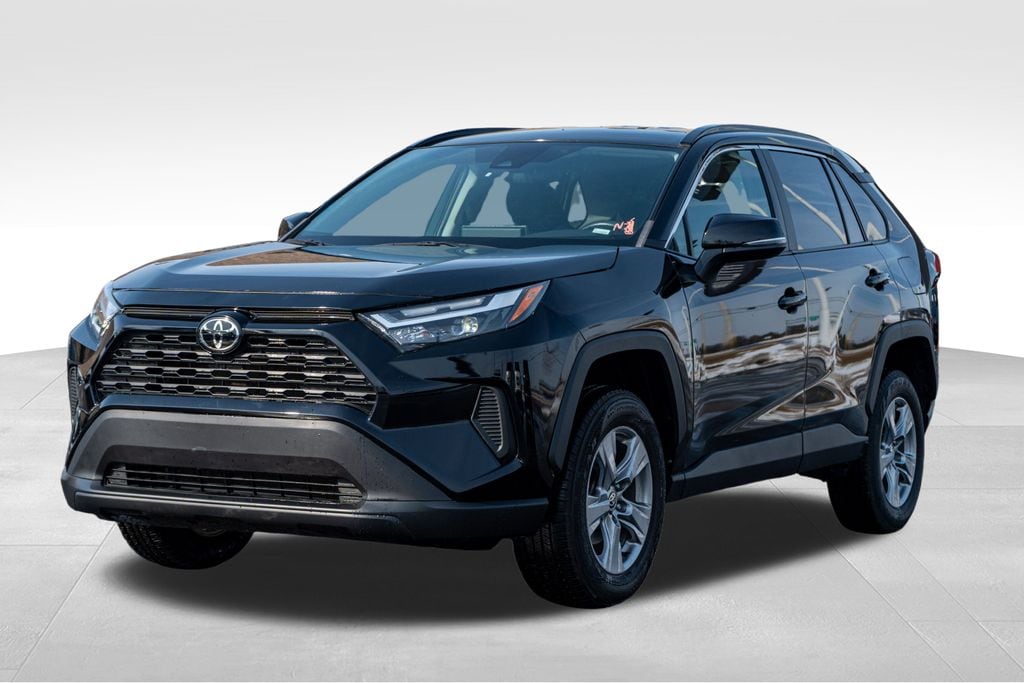 2023 TOYOTA RAV4 - Image 3