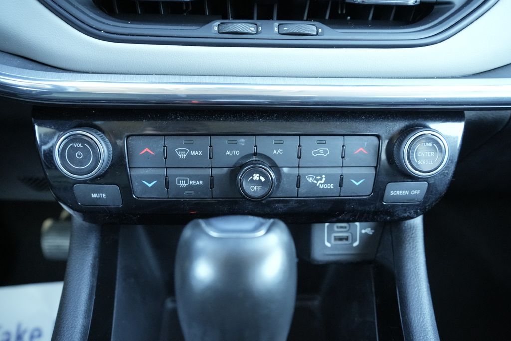 2022 JEEP COMPASS - Image 35