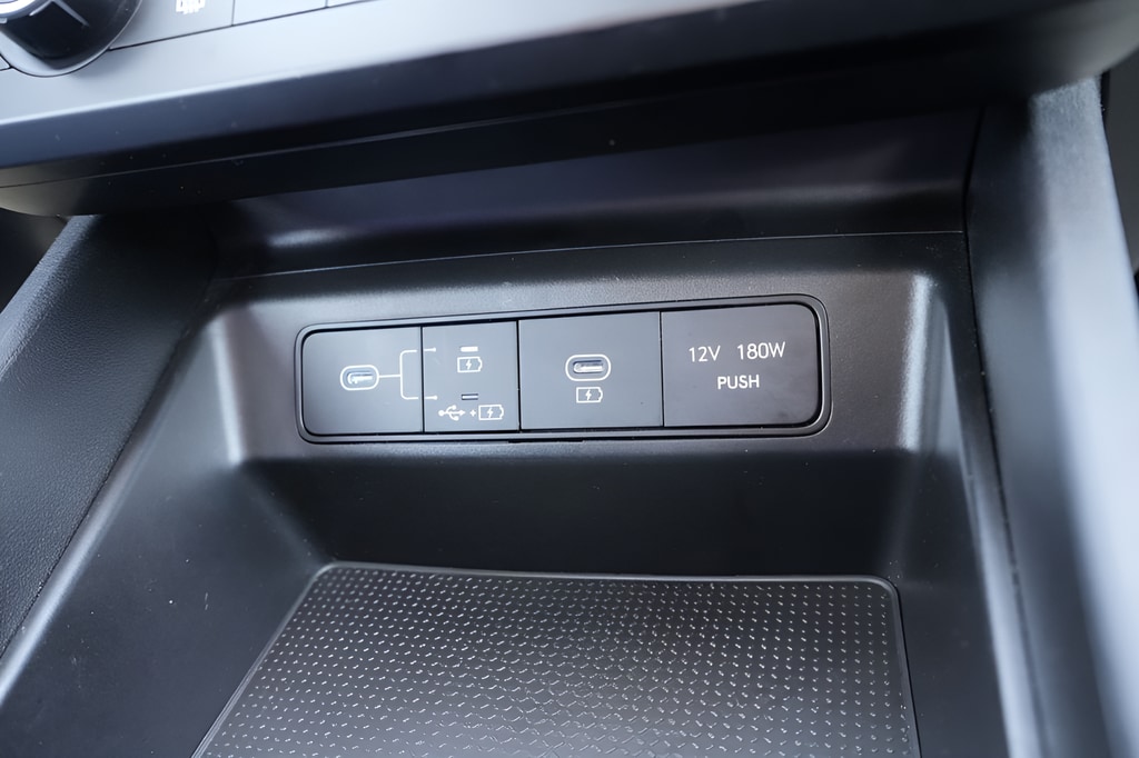 2025 Hyundai Tucson SE - Photo 32