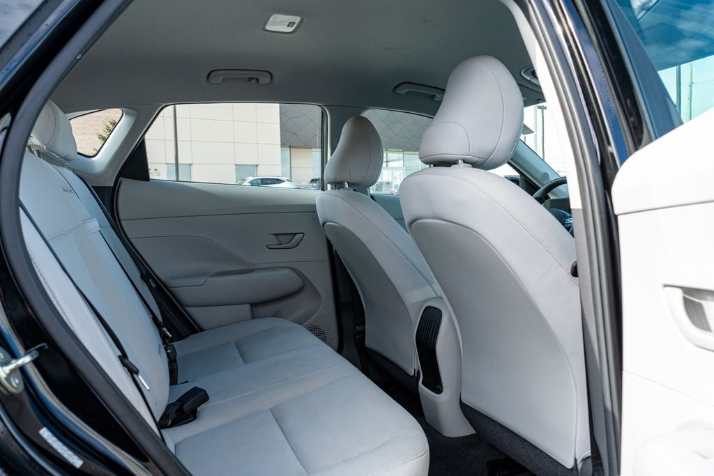 2025 HYUNDAI KONA - Image 13
