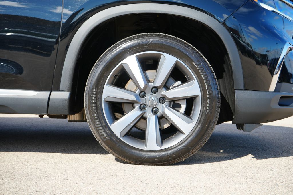 2023 HONDA PILOT - Image 9