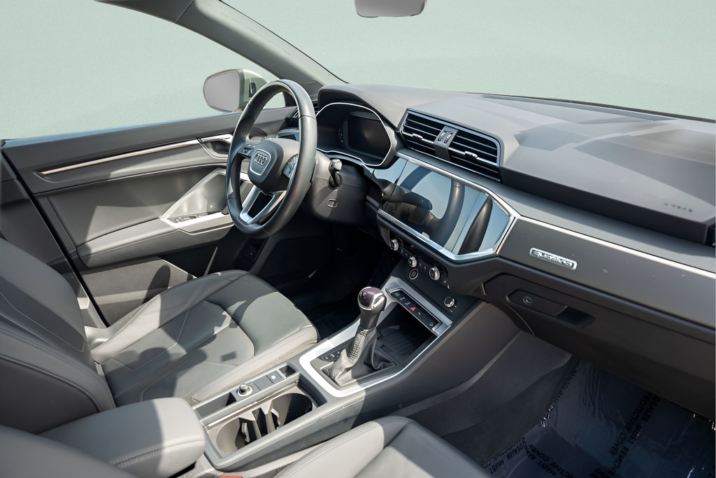 2024 Audi Q3 S Line Premium - Photo 13