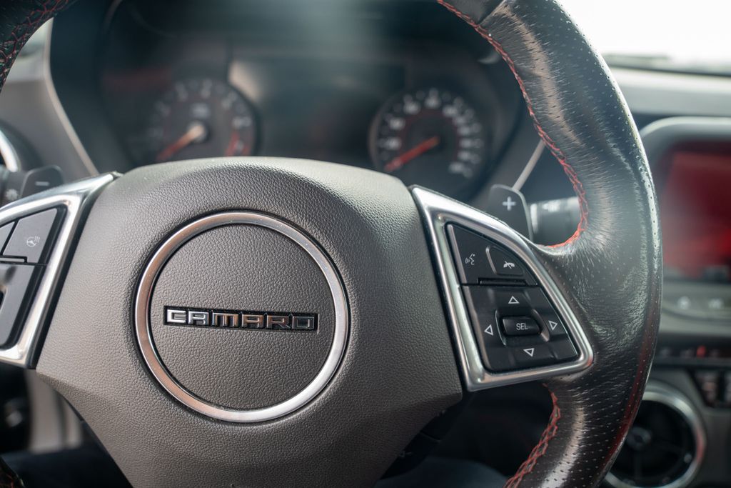 2022 CHEVROLET CAMARO - Image 16