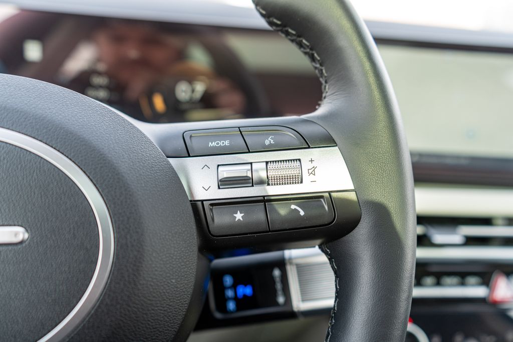 2025 HYUNDAI TUCSON - Image 30