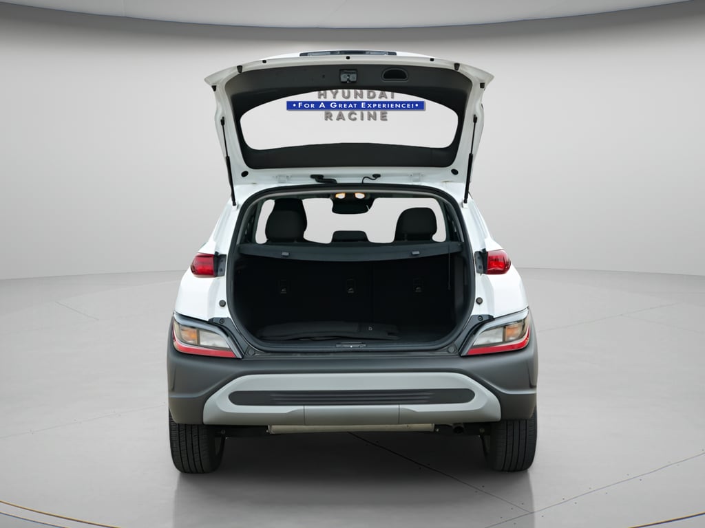 2023 Hyundai Kona SEL - Photo 10