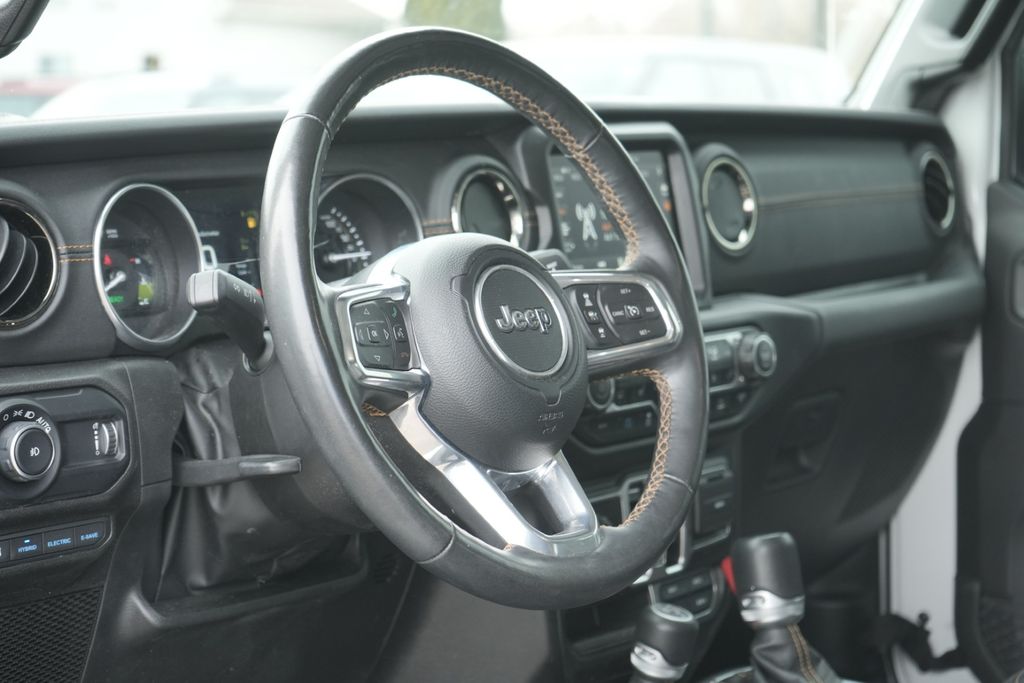 2023 JEEP WRANGLER - Image 23