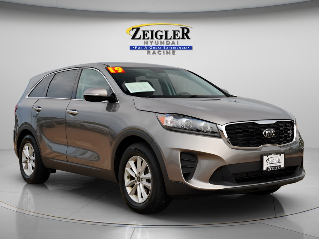 Used 2019 Kia Sorento 3.3L LX SUV