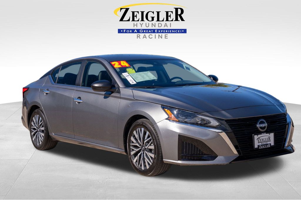 2024 NISSAN ALTIMA - Image 1