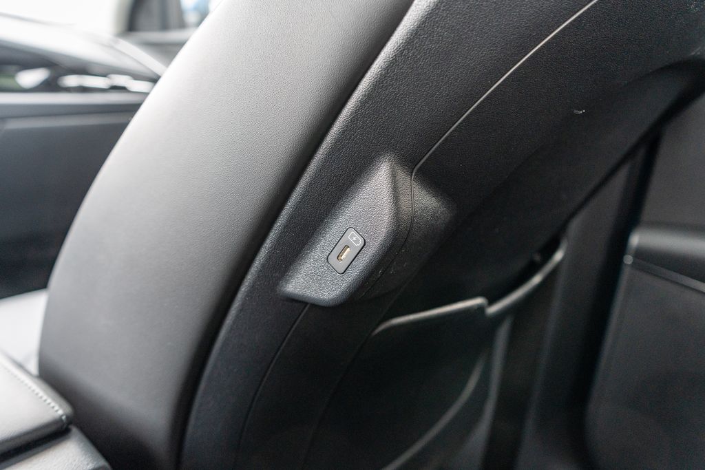 2025 KIA NIRO - Image 17