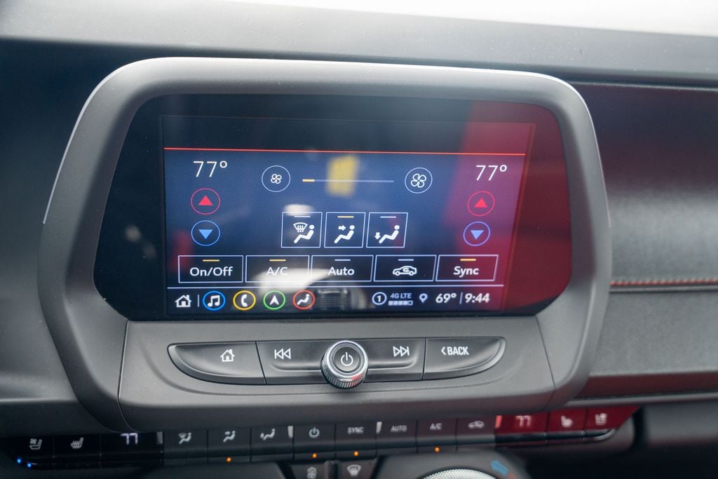 2022 CHEVROLET CAMARO - Image 20