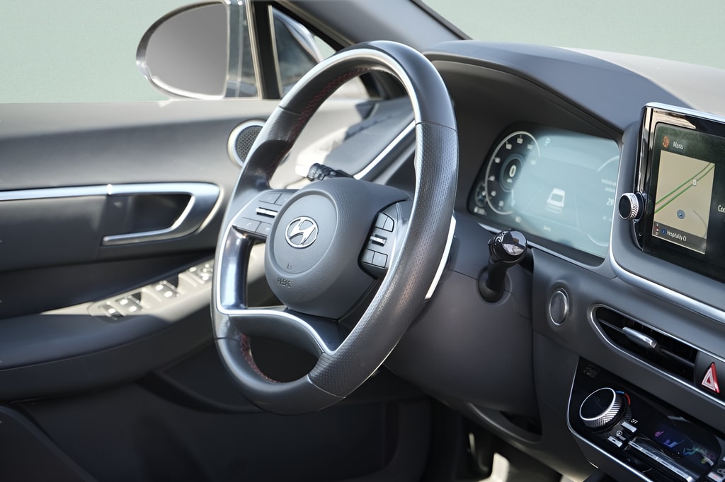 2021 Hyundai Sonata SEL Plus - Photo 12