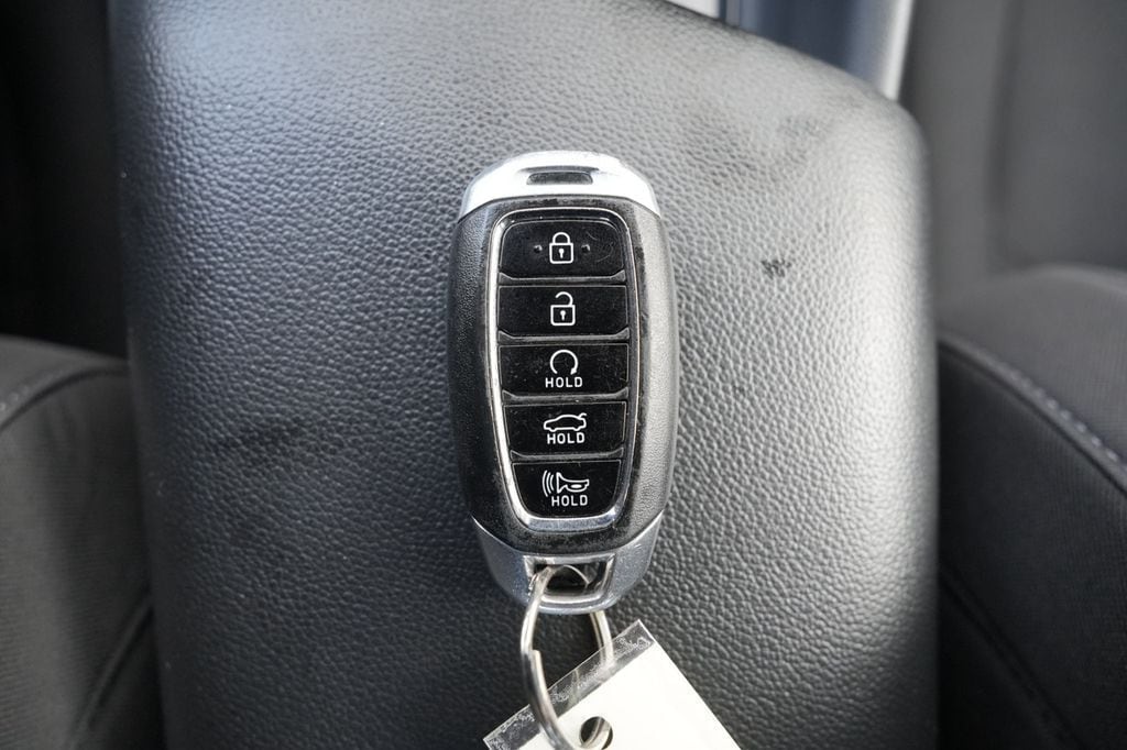 2021 Hyundai Elantra SEL - Photo 35