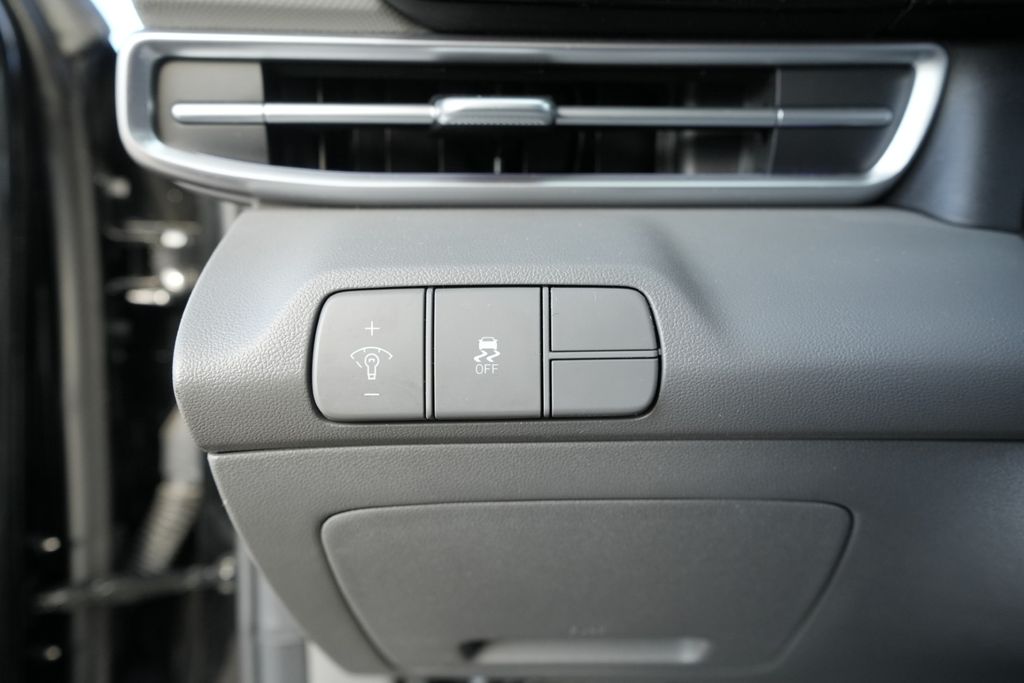 2024 HYUNDAI ELANTRA - Image 23