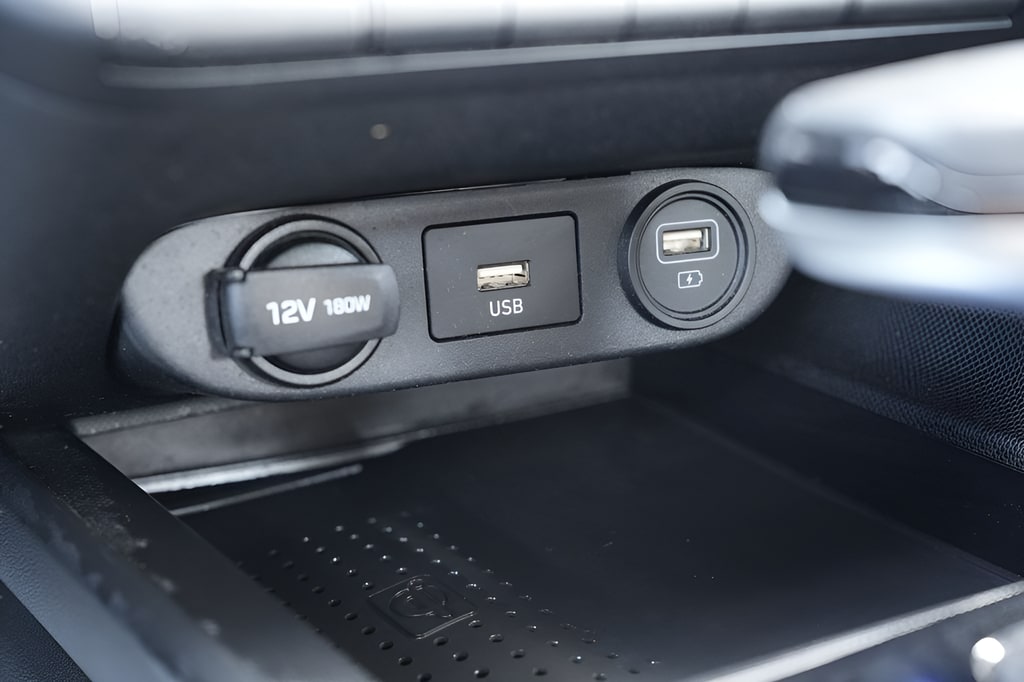 2021 Hyundai Elantra SEL - Photo 31