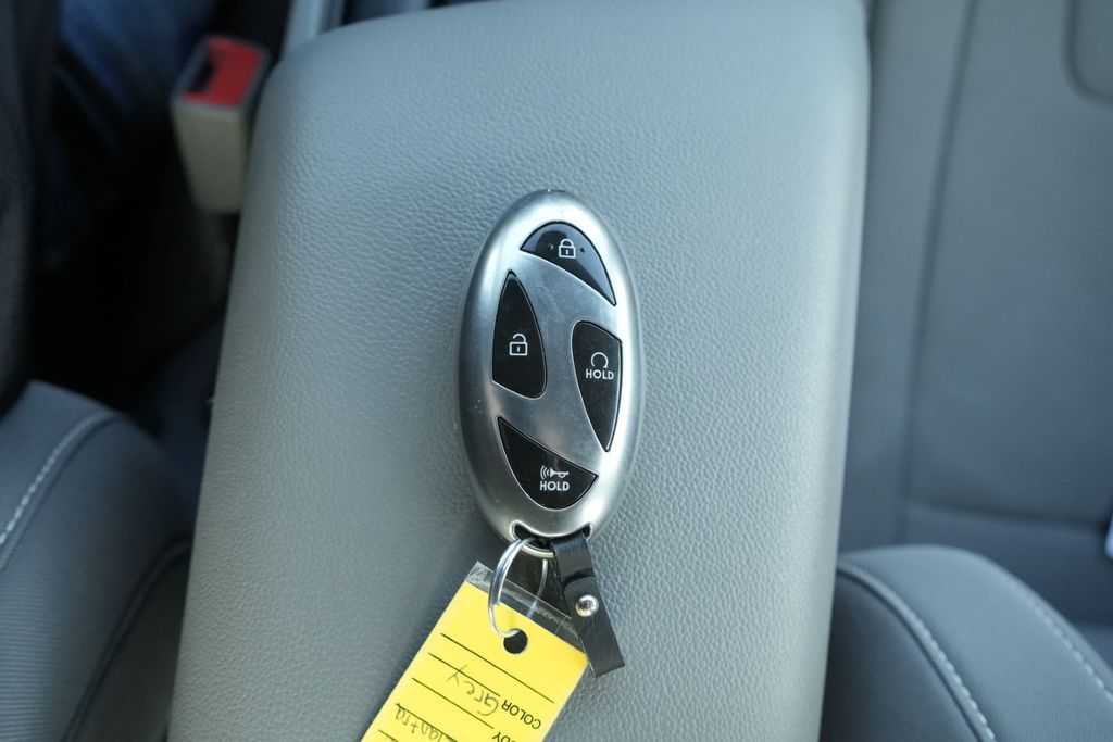 2024 HYUNDAI ELANTRA - Image 35