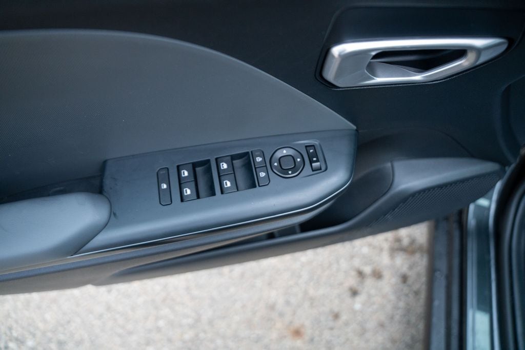 2025 KIA K4 - Image 16