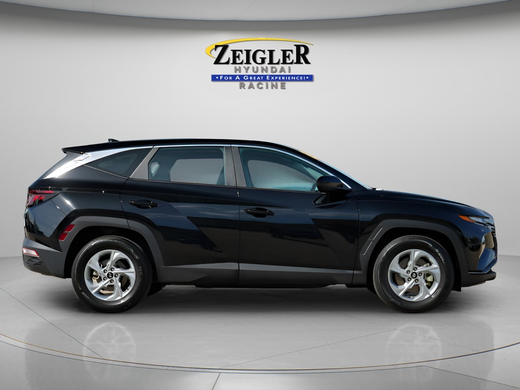 2023 Hyundai Tucson SE - Photo 8