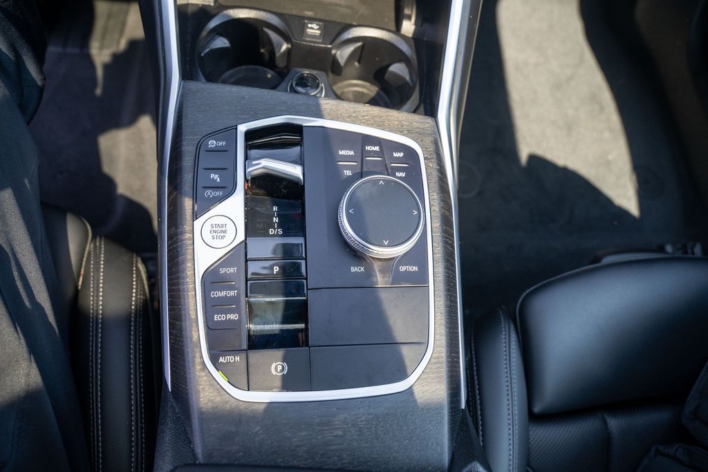 2023 BMW 330I - Image 25