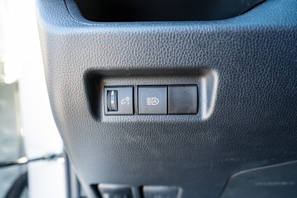 2024 TOYOTA RAV4 - Image 23