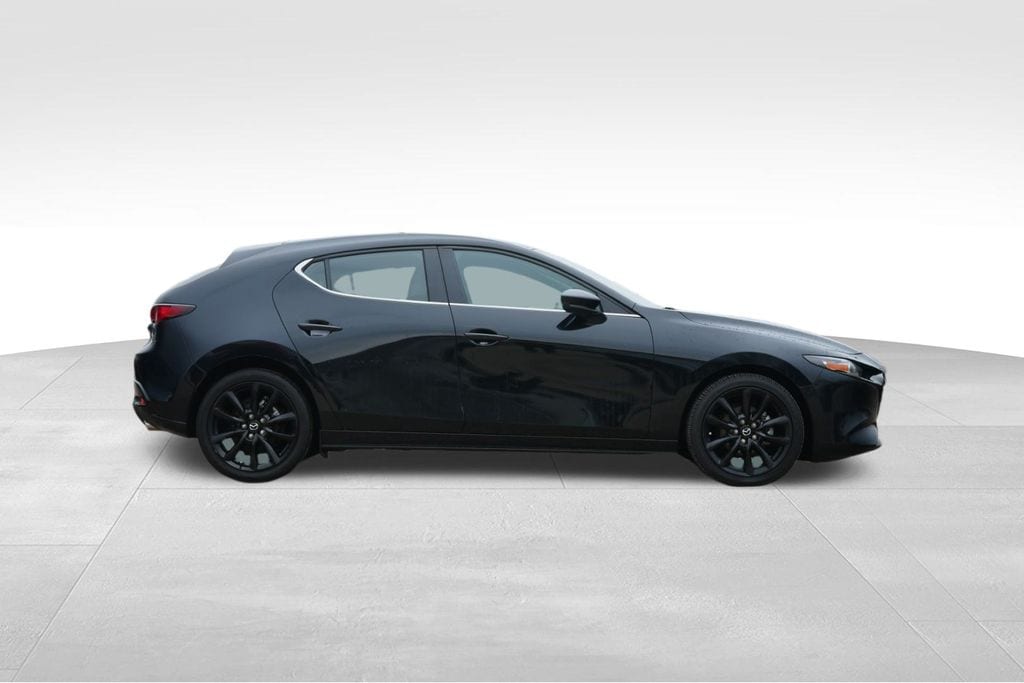2024 MAZDA MAZDA3 - Image 8