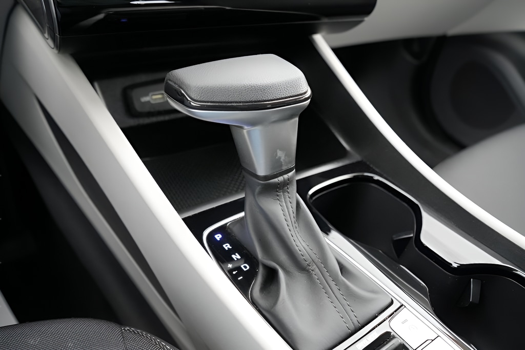 2024 Hyundai Tucson SE - Photo 28