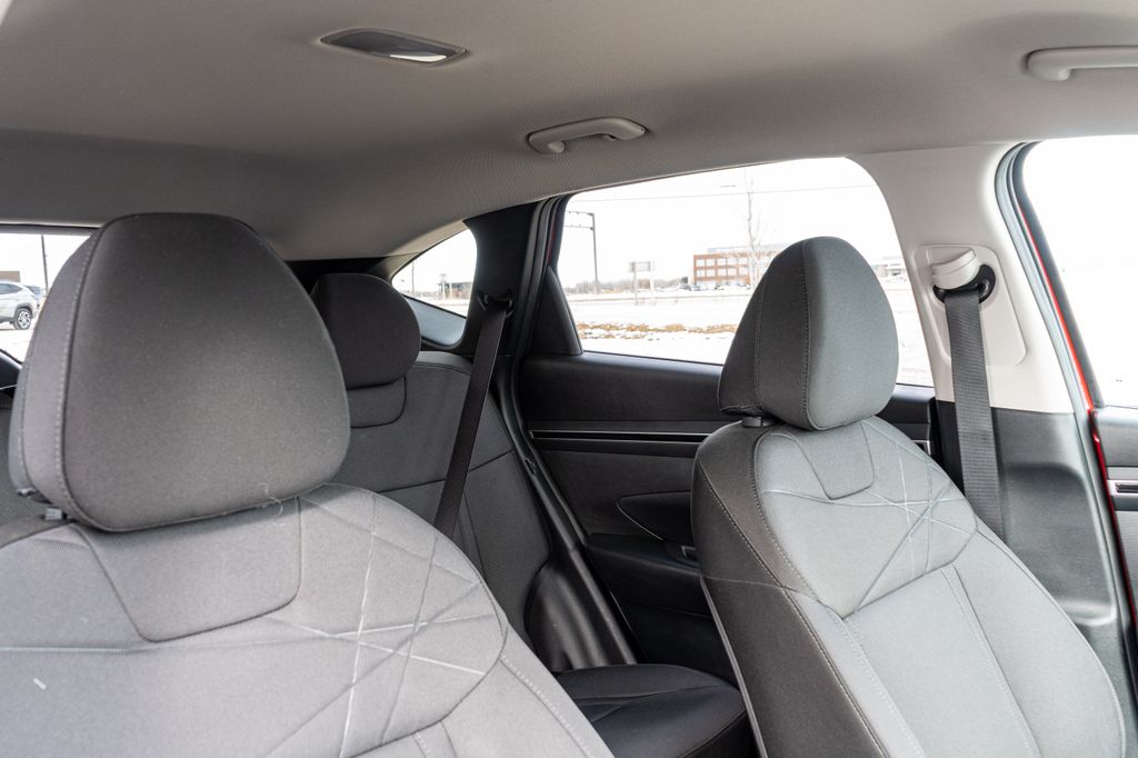 2022 HYUNDAI TUCSON - Image 12